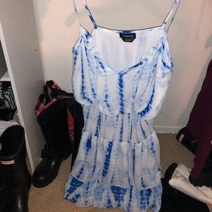 Bebe tie dye